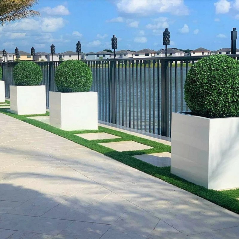 Large Block Fiberglass Planter with 20” Topiary – Nimebrand