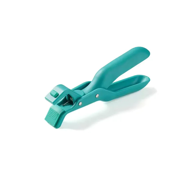 (1 + 1 Free) SafeGrip: The Handy Hot Dish Holder