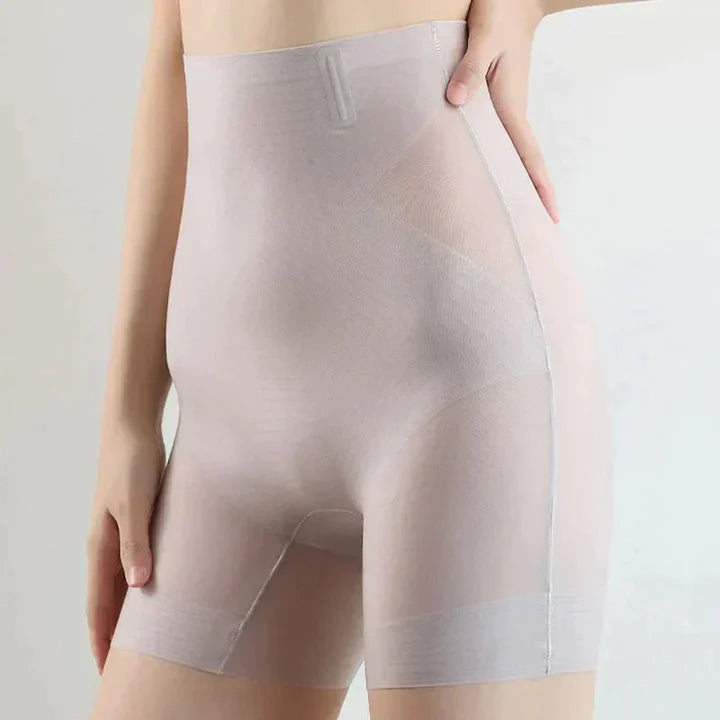 Shapewear Chic - Ultra-Thin Panties to Lift the Hips